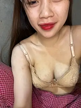 Snapshot of kitty-20x chatting on 11/02/25, 09:06 kitty-20x online show from 11/02/25, 09:06