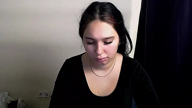 Snapshot of black_fox_1 chatting on 11/03/25, 04:14 black fox 1 online show from 11/03/25, 04:14