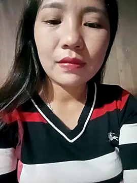 Snapshot of -Lanaa- chatting on 11/03/25, 07:26 -Lanaa- online show from 11/03/25, 07:26