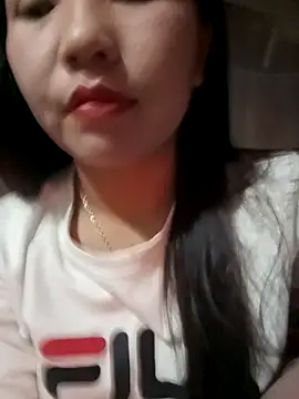 Snapshot of -Lanaa- chatting on 11/27/25, 06:10 -Lanaa- online show from 11/27/25, 06:10