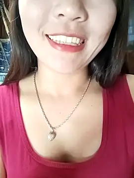 Snapshot of -Lanaa- chatting on 11/28/25, 06:16 -Lanaa- online show from 11/28/25, 06:16