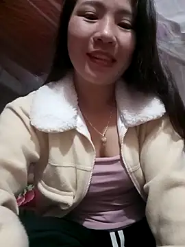 Snapshot of -Lanaa- chatting on 12/05/25, 08:16 -Lanaa- online show from 12/05/25, 08:16