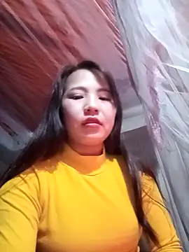 -Lanaa- online show from 12/16/25, 04:45