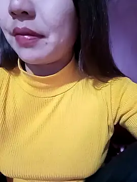 -Lanaa- online show from 02/11/26, 09:47