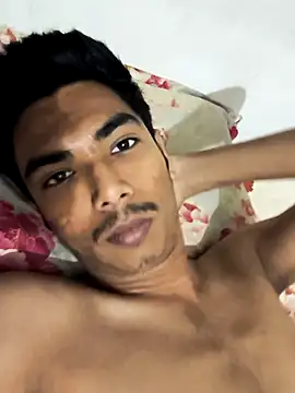 Snapshot of alfarabisami chatting on 11/15/25, 12:23 alfarabisami online show from 11/15/25, 12:23