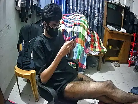 Snapshot of alfarabisami chatting on 12/21/25, 08:49 alfarabisami online show from 12/21/25, 08:49