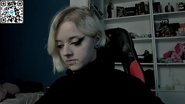 Holy Mistress S online show from 01/18/26, 11:03