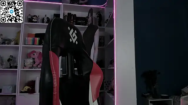 Holy Mistress S online show from 02/24/26, 09:40