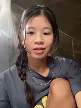 ninixinh online show from 10/25/25, 02:52