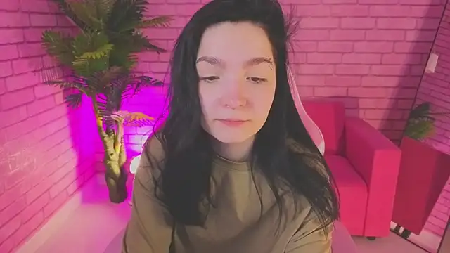 Linda Sweetiest online show from 12/19/25, 12:50