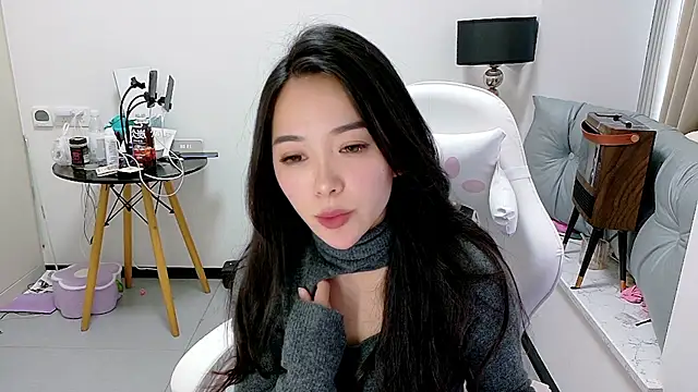 BK PINK1021 online show from 10/22/25, 07:08