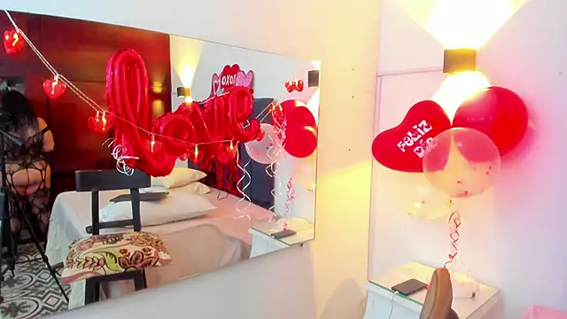 Snapshot of Angyrios chatting on 02/11/26, 11:37 Angyrios online show from 02/11/26, 11:37