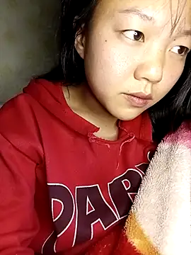 Snapshot of Quynhsumon chatting on 01/09/26, 03:37 Quynhsumon online show from 01/09/26, 03:37