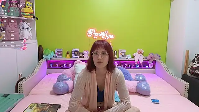  HeraLuna  online show from 01/05/26, 09:51