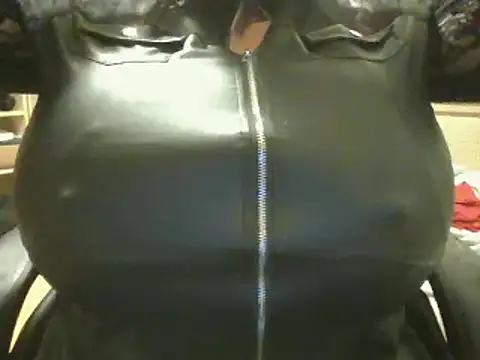 guywithboobs online show from 02/17/26, 01:46