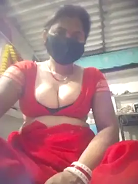 Snapshot of QRESABABY chatting on 10/23/25, 04:50 QRESABABY online show from 10/23/25, 04:50