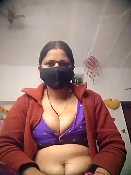 Snapshot of QRESABABY chatting on 11/14/25, 09:35 QRESABABY online show from 11/14/25, 09:35