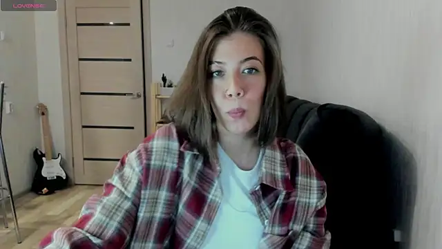 twinkle rosie online show from 11/20/25, 06:46