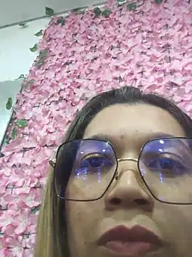 Tigrilla6969 online show from 02/02/26, 10:52