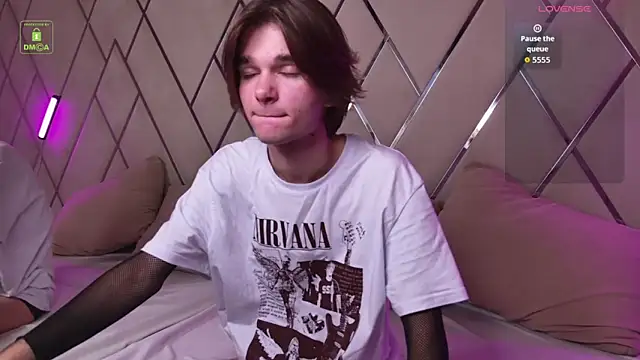 DavidLeatherhofff online show from 11/04/25, 04:44