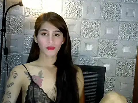 KeraMitenaa online show from 02/17/26, 01:29