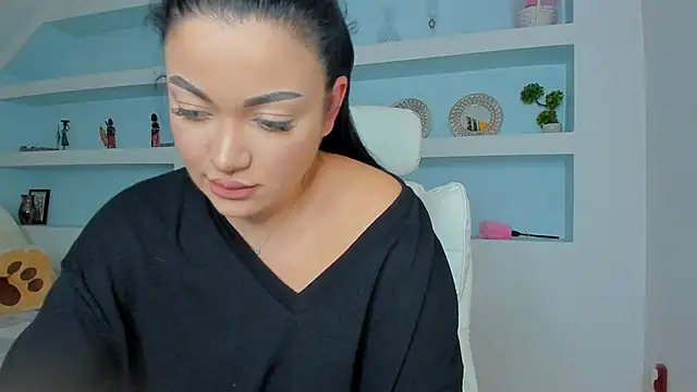 juliexxx online show from 11/27/25, 08:22