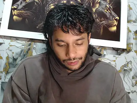 Snapshot of Rigel_paxs chatting on 11/20/25, 05:29 Rigel paxs online show from 11/20/25, 05:29