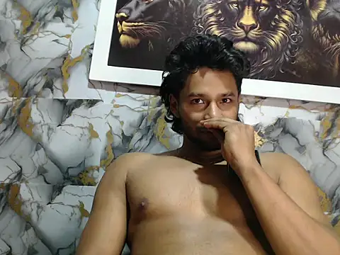 Snapshot of Rigel_paxs chatting on 12/20/25, 03:02 Rigel paxs online show from 12/20/25, 03:02