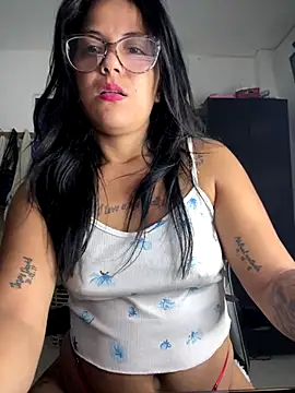 tattyHot95 online show from 12/22/25, 12:29