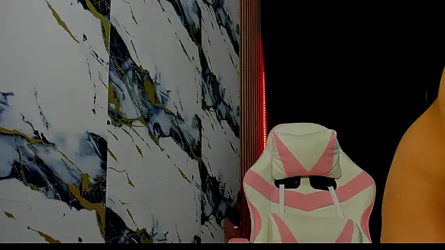 Scarlet DLuce online show from 02/04/26, 08:53