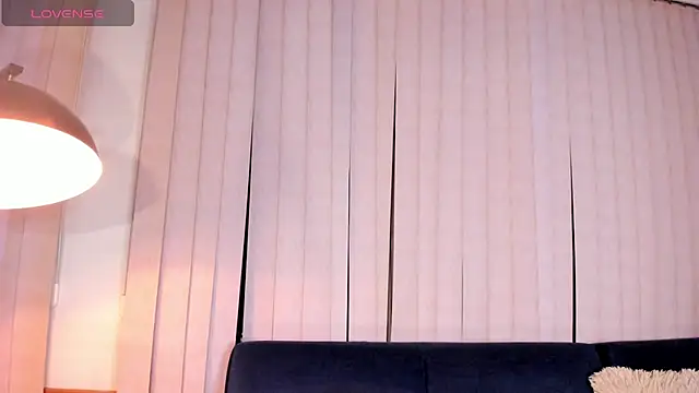 Snapshot of kendra_crow chatting on 11/13/25, 09:08 kendra crow online show from 11/13/25, 09:08