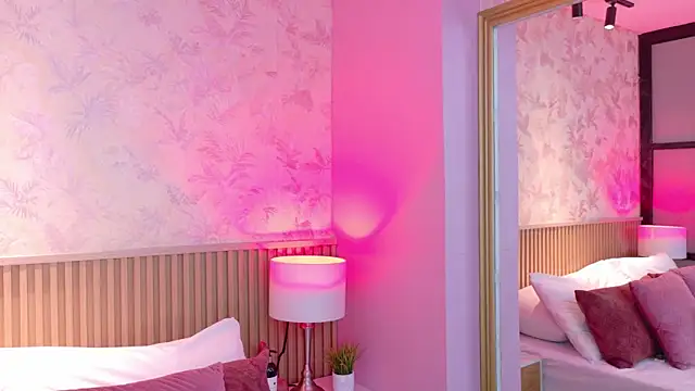 AdelineJhones online show from 03/06/26, 02:13