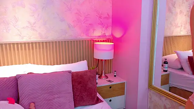 AdelineJhones online show from 03/11/26, 02:56