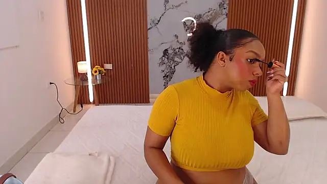 rosselyn  online show from 04/09/26, 01:05