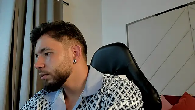 JACKSON STIFLER online show from 04/11/26, 06:34