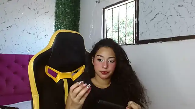 emily stars1 online show from 01/14/26, 06:35