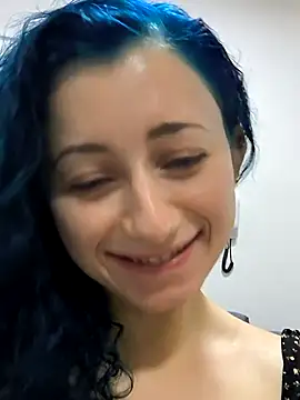 Snapshot of Meiii27 chatting on 12/03/25, 02:52 Meiii27 online show from 12/03/25, 02:52