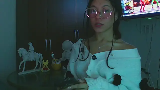 Snapshot of LissyM chatting on 11/11/25, 06:52 LissyM online show from 11/11/25, 06:52