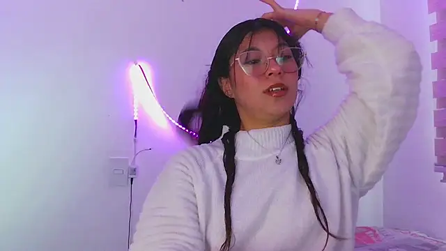 LissyM online show from 04/13/26, 10:04