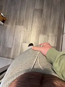 Snapshot of sevenisthemagicnum chatting on 11/15/25, 09:06 sevenisthemagicnum online show from 11/15/25, 09:06