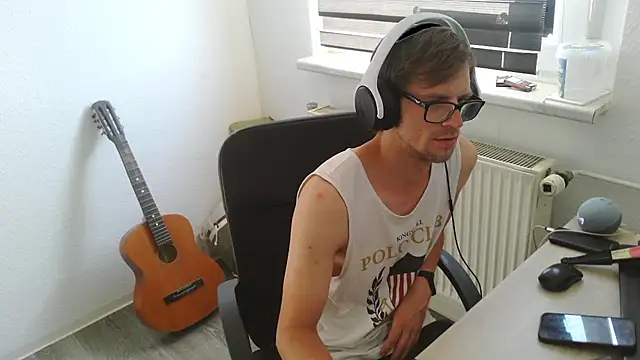 StephPra94 online show from 06/24/26, 04:50