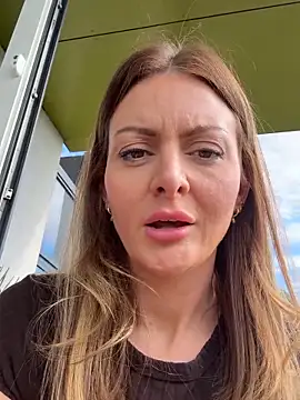 Lovelavender  online show from 05/21/26, 03:52