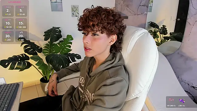 DannysaStar  online show from 05/22/26, 04:52