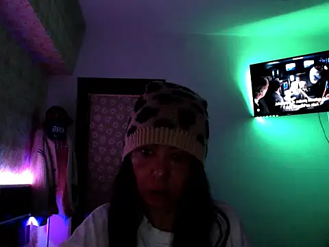 Snapshot of Amiaax chatting on 03/27/26, 10:20 Amiaax online show from 03/27/26, 10:20