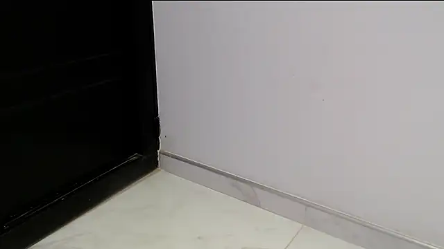 katty18love18 online show from 12/01/25, 12:48