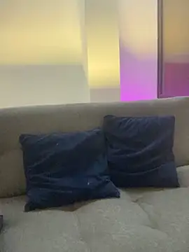 jasminboobs  online show from 11/08/25, 01:00