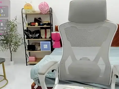 JuNi-Li online show from 03/16/26, 02:43