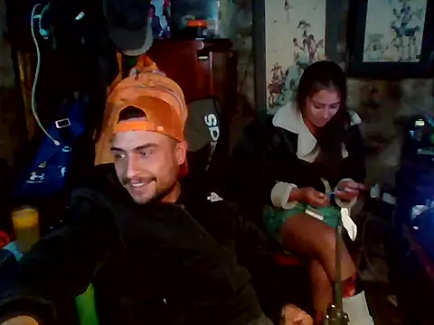 Snapshot of Alejos2025 chatting on 10/30/25, 06:37 Alejos2025 online show from 10/30/25, 06:37