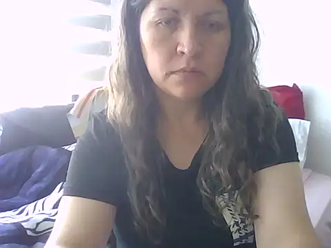 Snapshot of loresexylove chatting on 11/10/25, 02:38 loresexylove online show from 11/10/25, 02:38