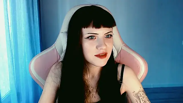 Snapshot of astra_rift chatting on 05/07/26, 04:45 astra rift online show from 05/07/26, 04:45